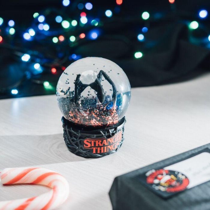 Bola de Nieve Stranger Things 3 Bola de Nieve Stranger Things 3