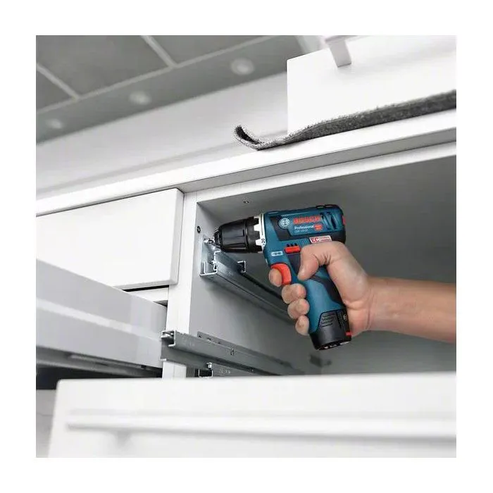 Bosch Professional Starter Set 1x GBA 12V 2.0Ah + GBA 12V 4.0 Ah + GAL 12V-40 2