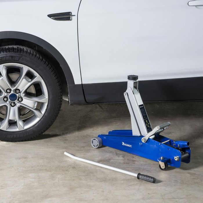 Michelin Cric Hidráulico de Elevación 2,25 T, Rango 15-53 cm, para SUV, 4x4 y Autocaravanas, Chasis Extralargo con Brazo de 70 cm 6