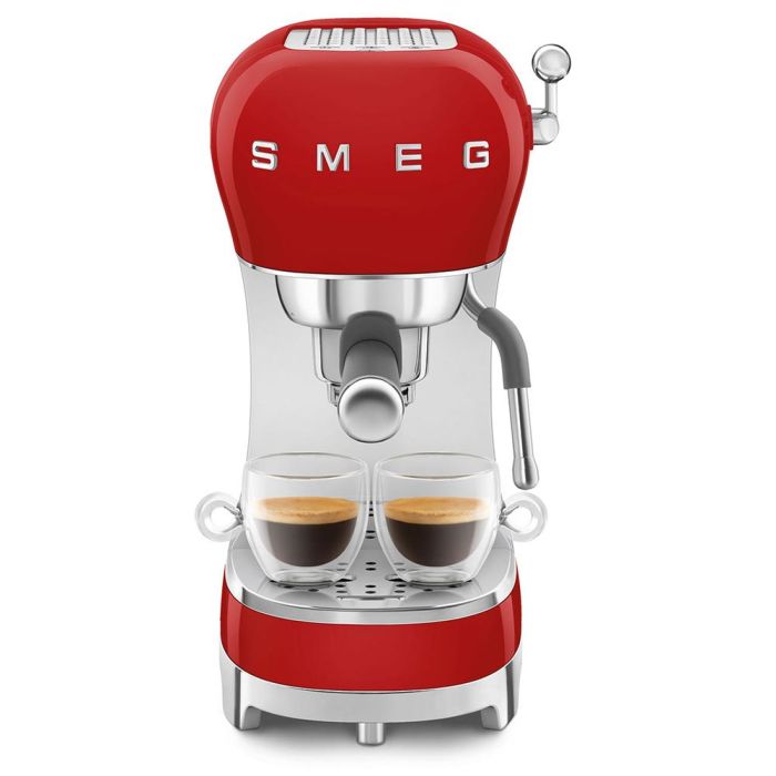 Smeg Coffee Maker 50´Style Red ECF02RDEU 4