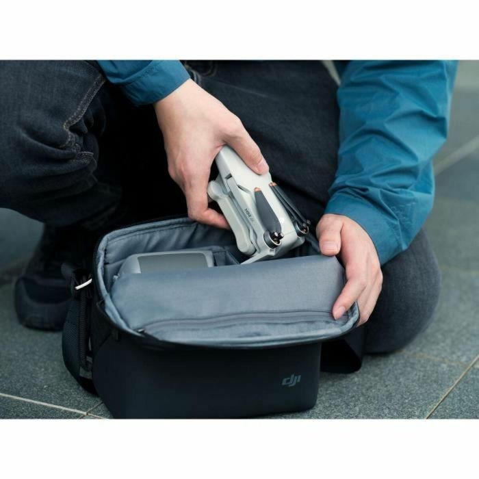 DJI DJI1724884628307 Dron plegable Mini 4K Fly More Combo Blanco, batería 31 min, alcance +1000 m 2 DJI DJI1724884628307 Dron plegable Mini 4K Fly More Combo Blanco, batería 31 min, alcance +1000 m 2