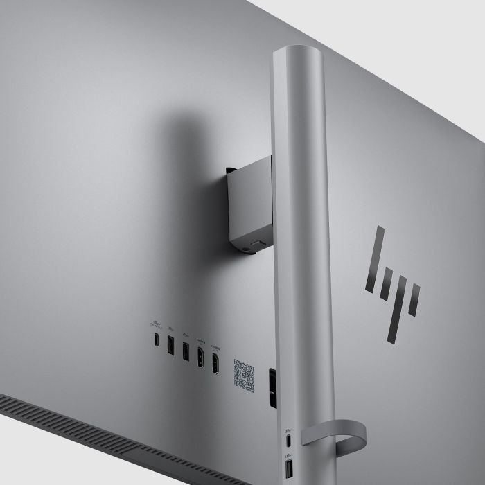 HP 32-c0077ng OmniStudio X All-in-One 32" Windows 11 Home 64-Bit Plata 4