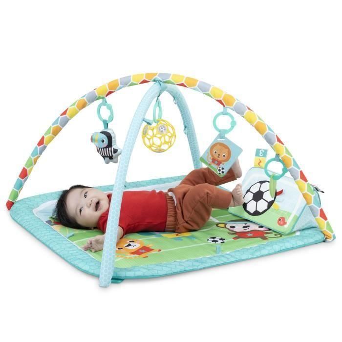 BRIGHT STARTS Tapete de actividades de fútbol, arco de juego con juguetes desmontables, música y luces, dimensiones: 47 x 74 x 74 2 BRIGHT STARTS Tapete de actividades de fútbol, arco de juego con juguetes desmontables, música y luces, dimensiones: 47 x 74 x 74 2