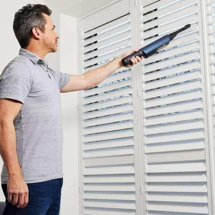 Shark WV270EU Aspirador de mano Seco HEPA Sin bolsa para todo tipo de superficies Azul Batería 0.1L 15 min 2