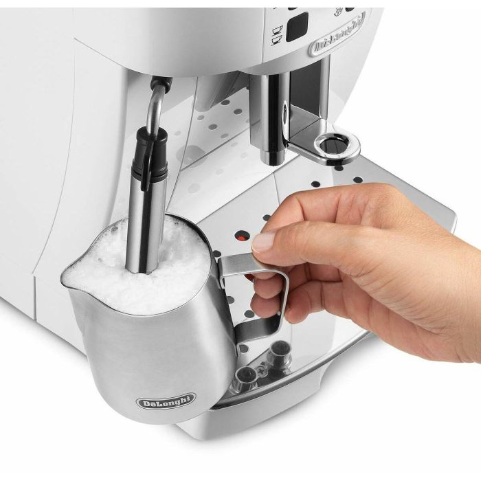 Cafetera Superautomática DeLonghi Magnifica S 1450 W Blanco 9 Cafetera Superautomática DeLonghi Magnifica S 1450 W Blanco 9