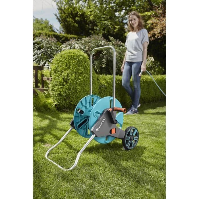 Enrollador de manguera GARDENA Aquaroll M - Función Kick & Stand 1 Enrollador de manguera GARDENA Aquaroll M - Función Kick & Stand 1