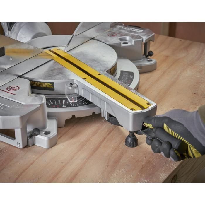 Stanley Fatmax SM1800-QS Sierra de Brazo Radial 254mm, 1800W, Diámetro Interior 30mm, 0-4800 RPM 3