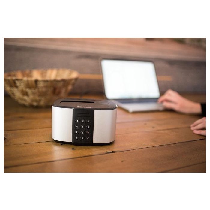 Freecom mDock Keypad Secure Estación de Acoplamiento para Discos Duros HDD 2.5"/3.5" con Teclado PIN y Cifrado Hardware AES 256-bit 7