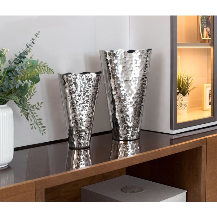 Giner y Colomer Lote de 2 Jarrones Aluminio Acabado Brillante Efecto Martillado Decorativo 1