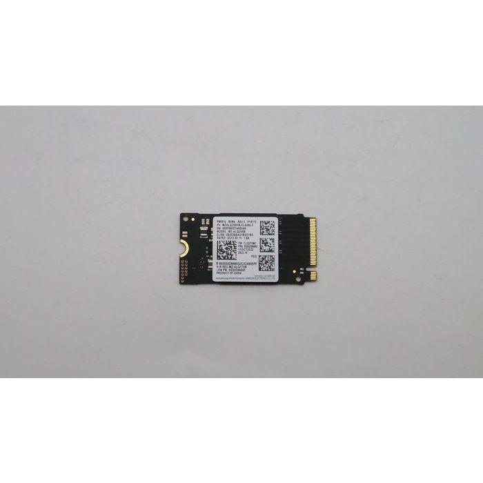 Lenovo M.2 NVMe SSD, 256GB capacity, PCIe 3.0 x4 interface, 2050 MB/s sequential read speed, compact 2242 form factor. Lenovo M.2 NVMe SSD, 256GB capacity, PCIe 3.0 x4 interface, 2050 MB/s sequential read speed, compact 2242 form factor.