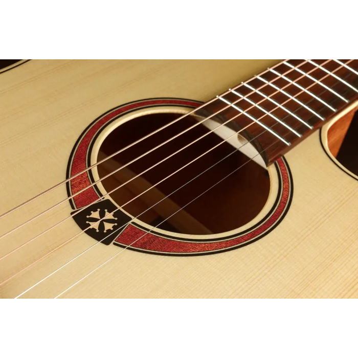 LAG Guitarra Acústica Dreadnought Cutaway Tramontane 70 Natural - Acabado Satinado 6
