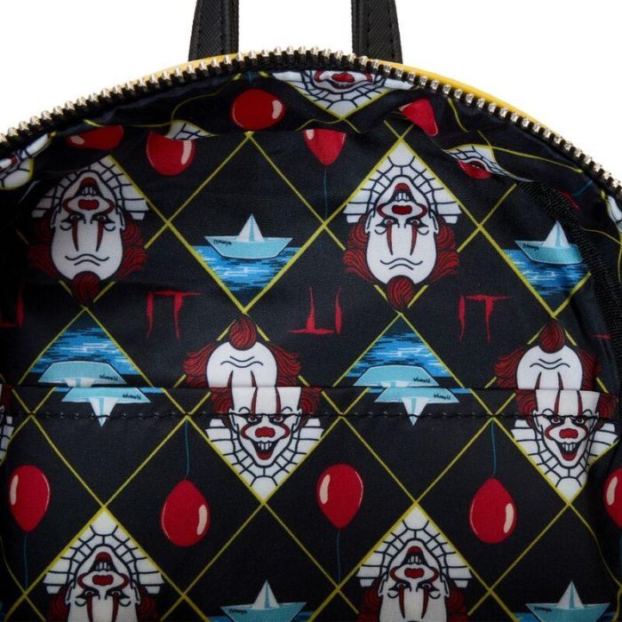 Mochila Brothers IT Loungefly 3