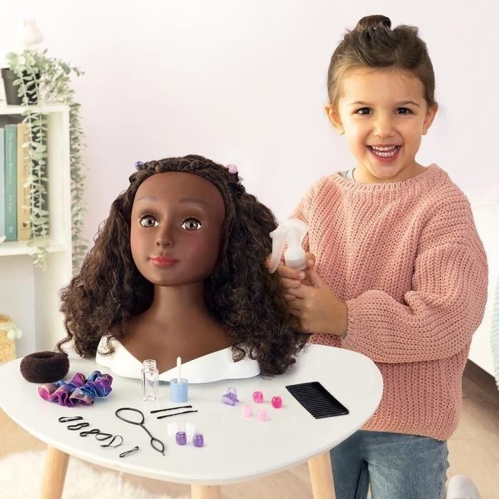 Smoby - Cabezal de peinado afro - Fácil de peinar - 23 accesorios realistas - Labios sensibles al calor - Trampilla de almacenamiento 3 Smoby - Cabezal de peinado afro - Fácil de peinar - 23 accesorios realistas - Labios sensibles al calor - Trampilla de almacenamiento 3