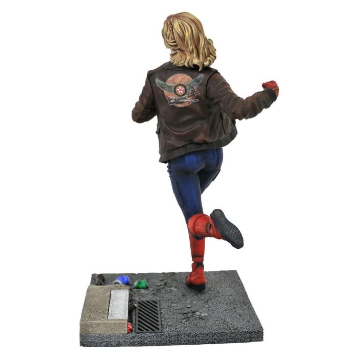 Diamond Collection Figura Marvel Capitana Marvel en Resina - Diamond Select Toys 1
