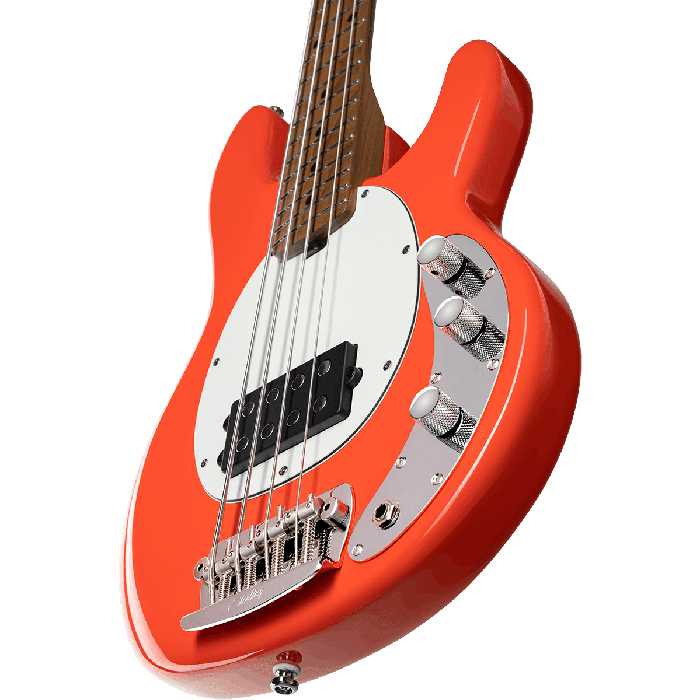 Bajo Eléctrico Stingray Ray4 Short Scale M/M - Fiesta Red 2 Bajo Eléctrico Stingray Ray4 Short Scale M/M - Fiesta Red 2