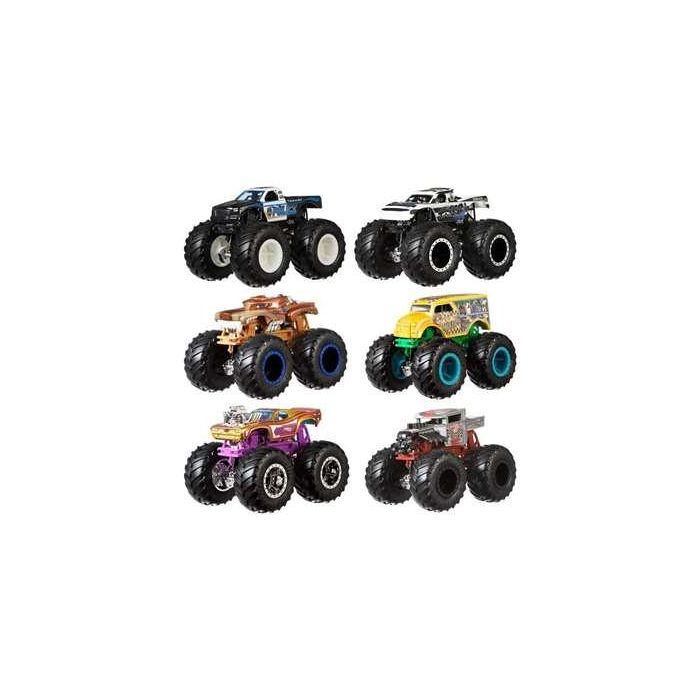 Coche hot wheels monster trucks. pack de dos coches de demolición.escala 1:64 - modelos surtidos 10