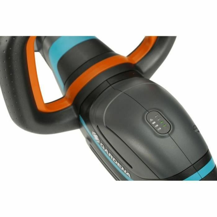 Gardena ComfortCut 60/18V P4A Cortasetos a batería 18V con batería y cargador, longitud de corte 60 cm, corte máximo 20 mm 2