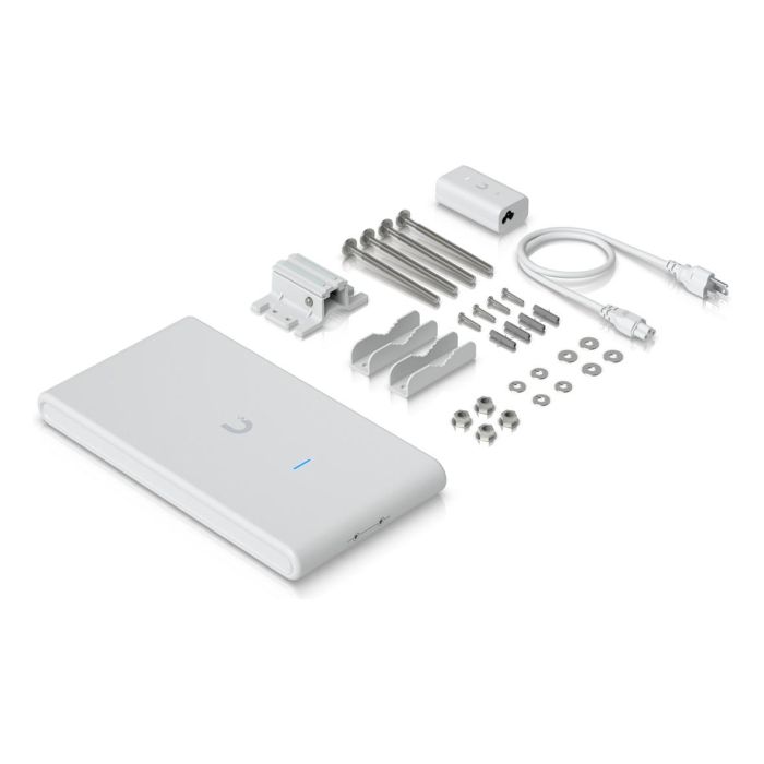 Ubiquiti Wi-Fi 6 AP con 4 flujos espaciales, 2x GbE RJ45, PoE, IPX6, carcasa estabilizada UV 9