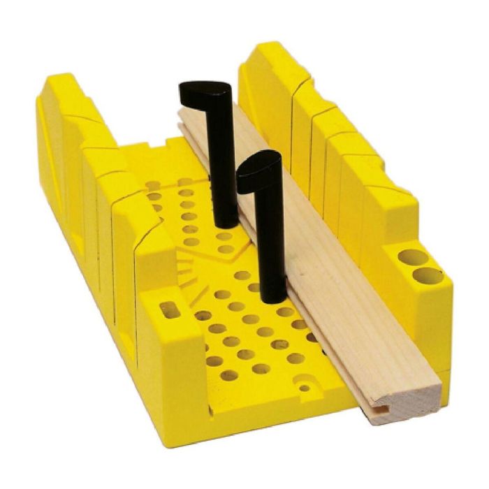 Sierra ingletadora Stanley