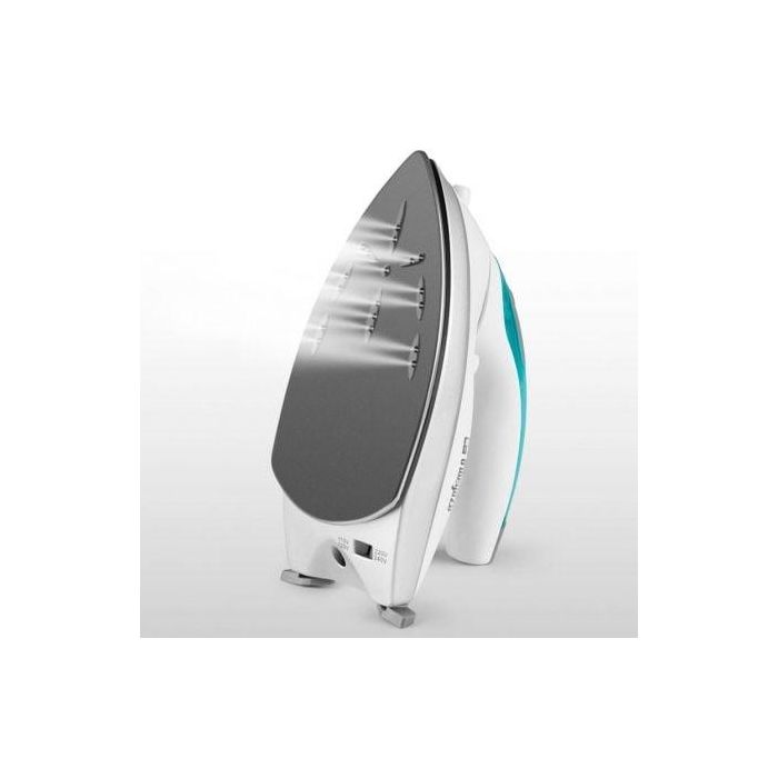 Orbegozo SV 1020 Plancha de Viaje Portátil 1100W | Doble Voltaje, Suela Antiadherente, Regulador de Temperatura y Pulverizador Antiarrugas 4 Orbegozo SV 1020 Plancha de Viaje Portátil 1100W | Doble Voltaje, Suela Antiadherente, Regulador de Temperatura y Pulverizador Antiarrugas 4