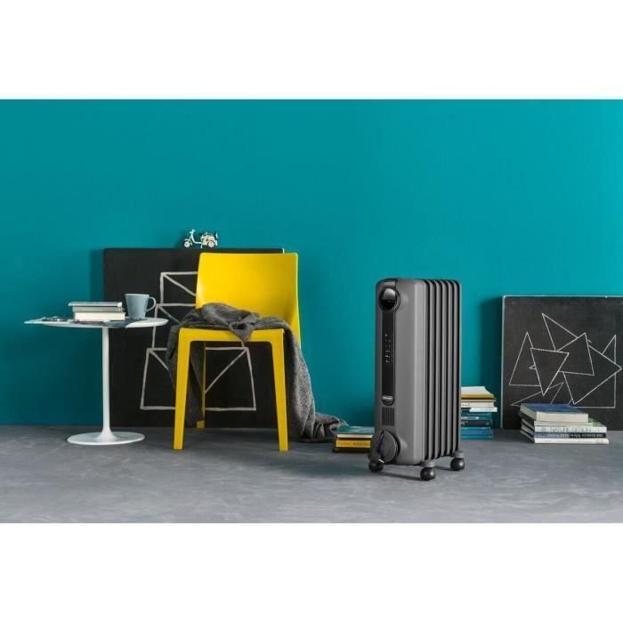 De'Longhi DEL8004399850897 Radiador de aceite RADIA 1500W, 3 etapas de calentamiento, Tecnología Real Energy, Pantalla digital 1 De'Longhi DEL8004399850897 Radiador de aceite RADIA 1500W, 3 etapas de calentamiento, Tecnología Real Energy, Pantalla digital 1