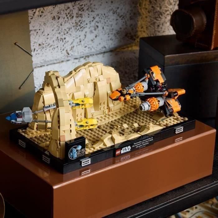 LEGO Star Wars 75380 Mos Espa Podracer Race Diorama, Nave Espacial 3 LEGO Star Wars 75380 Mos Espa Podracer Race Diorama, Nave Espacial 3