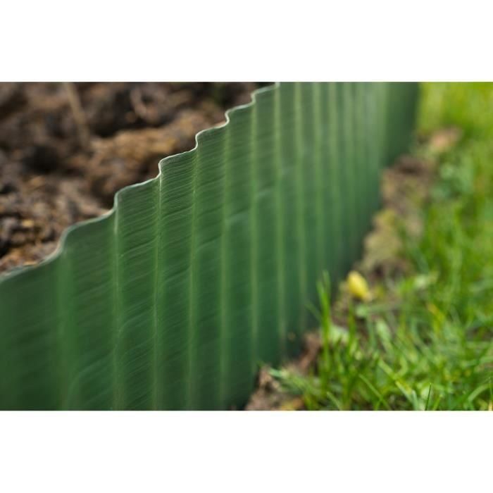 Borde de hierba H20cm x L9m en polietileno verde 2 Borde de hierba H20cm x L9m en polietileno verde 2