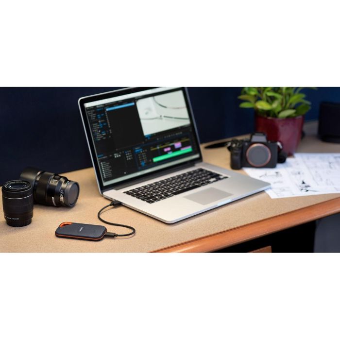 Sandisk 2TB Extreme PRO Portable USB 3.2 Gen2x2 Schwarz 4