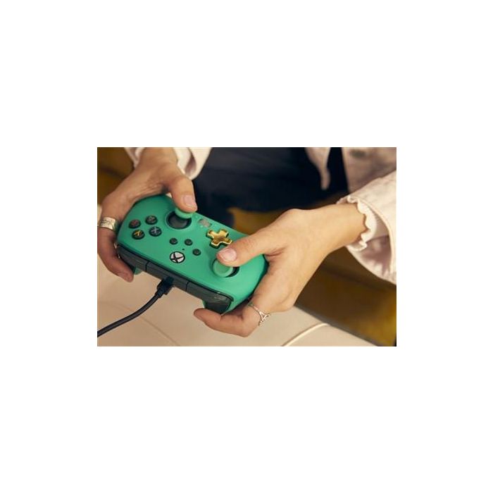 Power A 1518814-02 Mando con Cable Mejorado para Xbox Series X/S, Verde - Botones Asignables, Vibración Dual, Cable USB 3m 9 Power A 1518814-02 Mando con Cable Mejorado para Xbox Series X/S, Verde - Botones Asignables, Vibración Dual, Cable USB 3m 9
