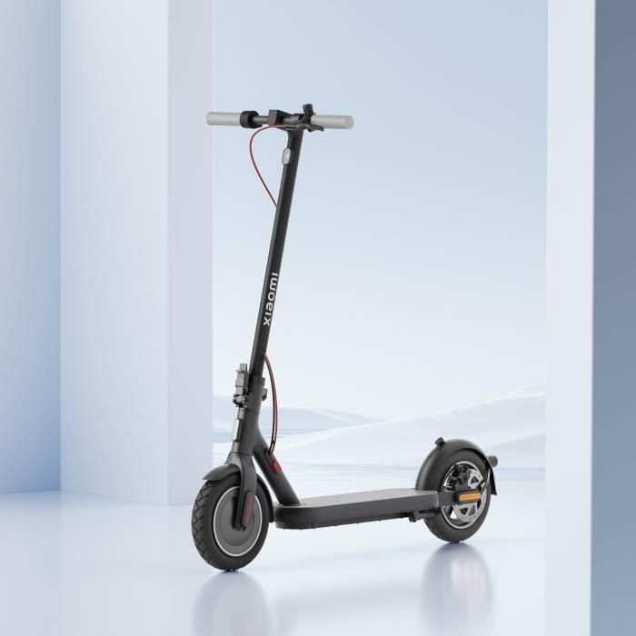Patinete eléctrico - XIAOMI - Patinete eléctrico 4 - 300W - Neumáticos 10 - Autonomía 35 km 2 Patinete eléctrico - XIAOMI - Patinete eléctrico 4 - 300W - Neumáticos 10 - Autonomía 35 km 2