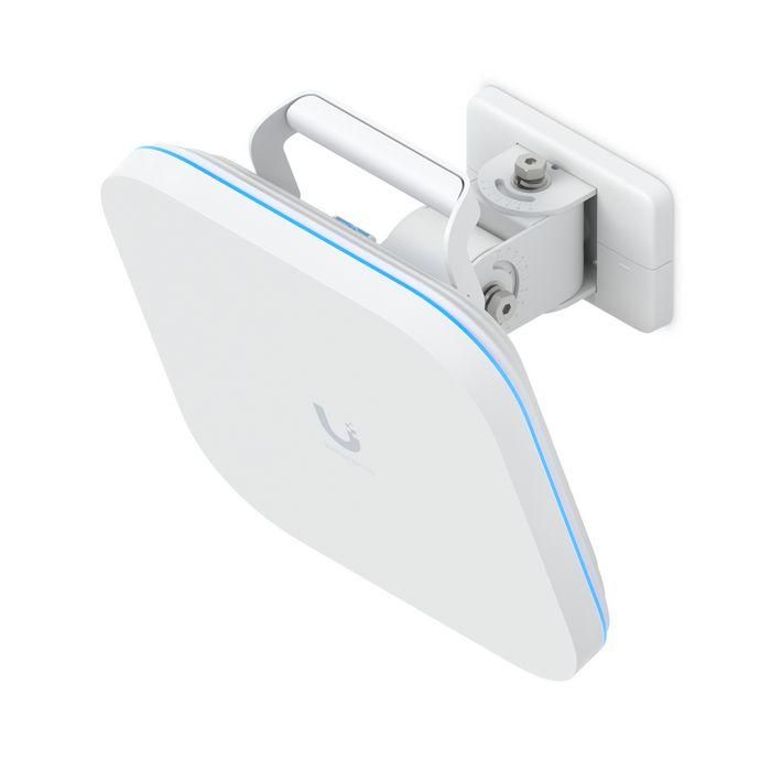 Ubiquiti UniFi E7 Campus WiFi 7 Access Point Indoor/Outdoor 9