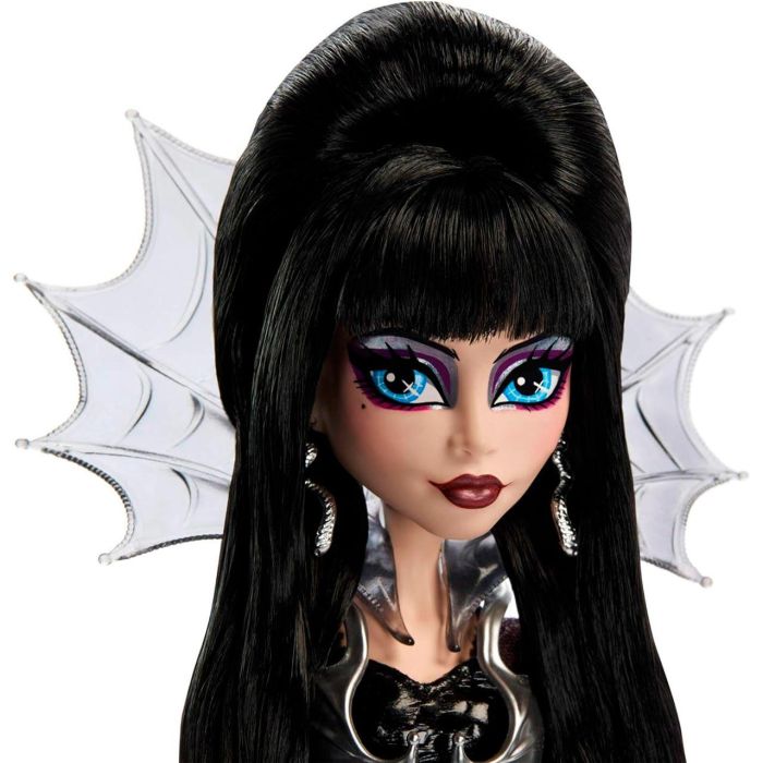 Monster High Hyv99 Muñeca Skullector Elvira Reina de las Tinieblas con Conjunto Gótico Brillante Mattel 3