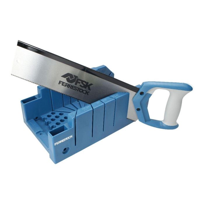 Sierra ingletadora Ferrestock Azul 6 Sierra ingletadora Ferrestock Azul 6