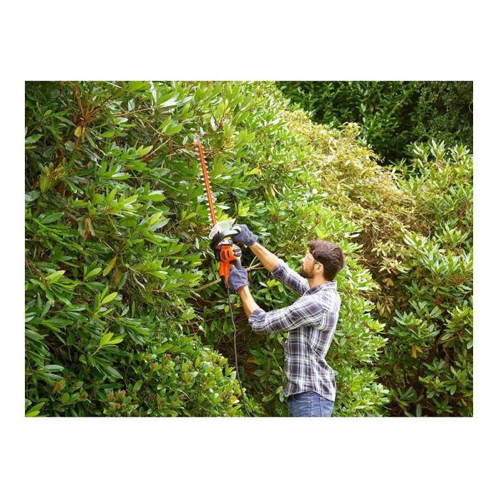 Black+Decker Cortasetos 500W 55cm 35mm behts401-qs - Negro/Naranja 4 Black+Decker Cortasetos 500W 55cm 35mm behts401-qs - Negro/Naranja 4