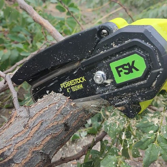 Motosierra Ferrestock 1 Motosierra Ferrestock 1