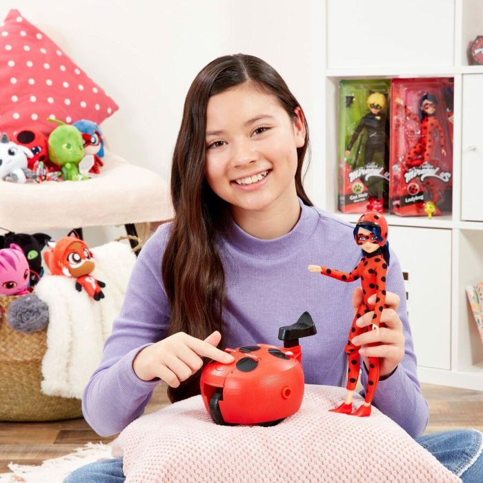 Bandai P50668 Scooter Miraculous Switch'n Go Ladybug Lucky Charm Muñeca articulada 26 cm 1
