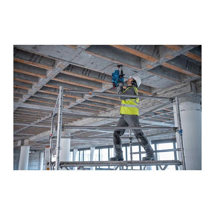 Bosch GBH 18V-28 CF PROFESSIONAL - Martillo perforador SDS Plus 18V con motor sin escobillas, 3.3J, 2x batería 8.0Ah, funda y accesorios