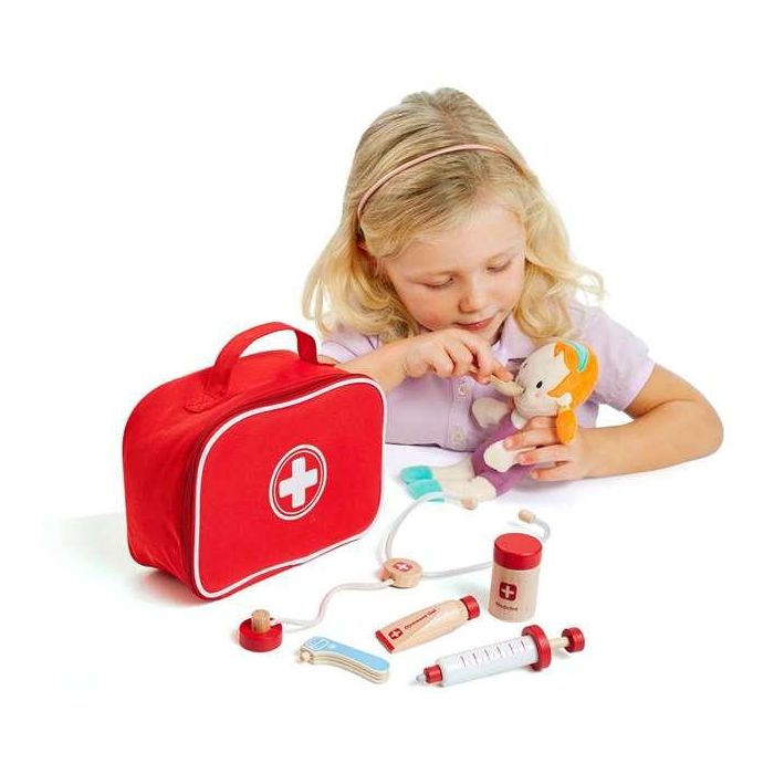 Maletin doctor con 7 accesorios de madera 23x16x8 cm 1 Maletin doctor con 7 accesorios de madera 23x16x8 cm 1