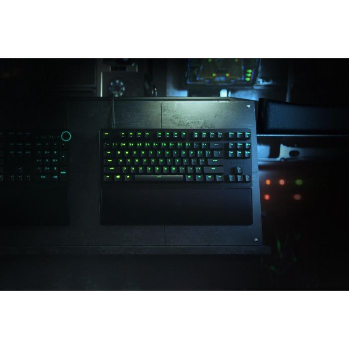 Razer Huntsman V2 Tenkeyless Purple Switch. German Layout 5