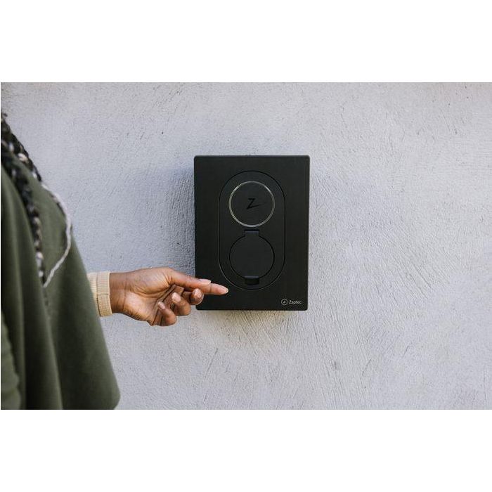 Zaptec Go Cargador de Pared para Vehículo Eléctrico 22kW Negro Asfalto Universal WiFi/4G, el más seguro y fácil de instalar 9 Zaptec Go Cargador de Pared para Vehículo Eléctrico 22kW Negro Asfalto Universal WiFi/4G, el más seguro y fácil de instalar 9