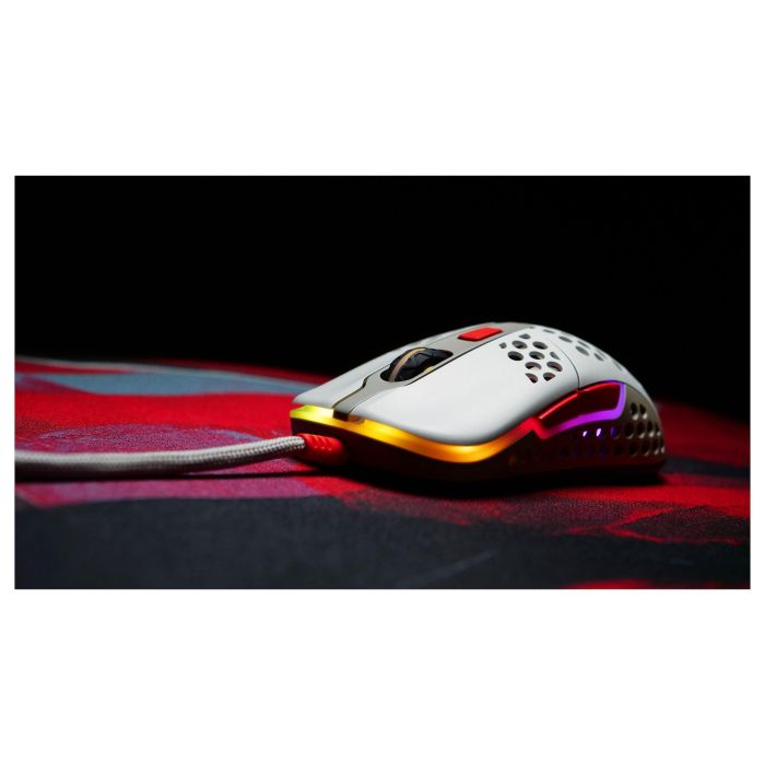 Cherry XTRFY MSM M42 Ratón Óptico USB Tipo A 16000 DPI Multicolor con Iluminación RGB Cableado para Gaming