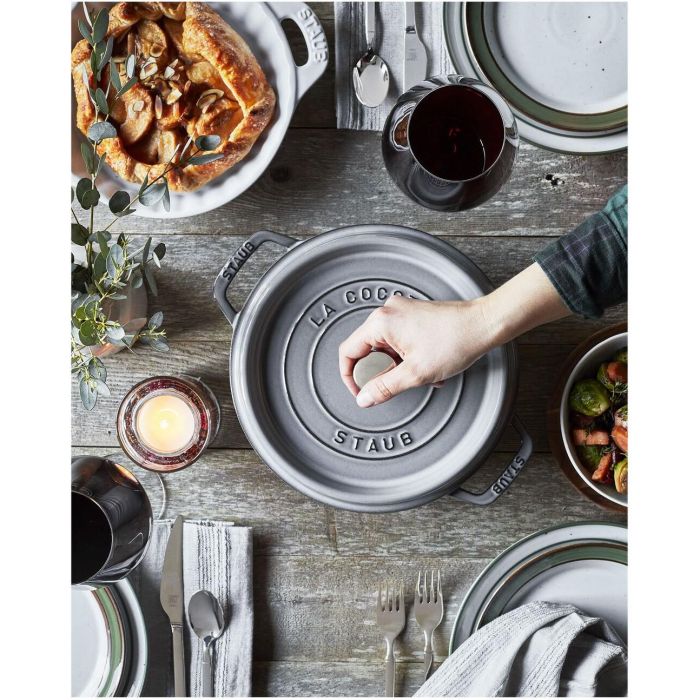 Staub La Cocotte 24cm rund Graphit-grau.Gusseisen 3 Staub La Cocotte 24cm rund Graphit-grau.Gusseisen 3