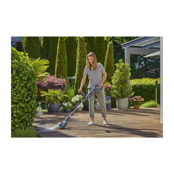 Gardena Akku-Multi-Rein AquaBr Univ 04 P4A Set 2.5Ah/18V Limpiador de Batería 18V 2.5Ah