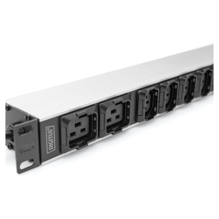 Digitus PDU 1HE 8xC13 2xC19 Regleta de enchufes 230V/16A Negro