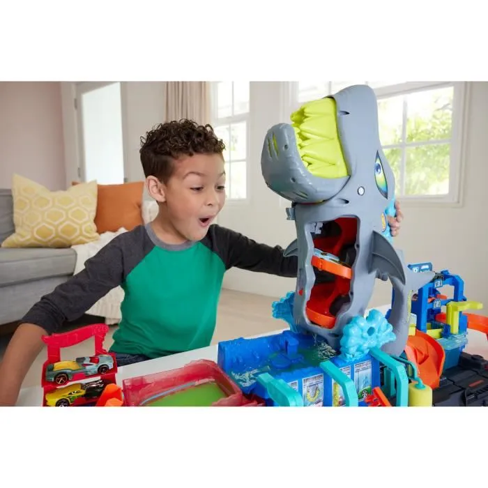 Mattel Pista Hot Wheels City Túnel de Lavado con Tiburón Incluye Coche que Cambia de Color con Agua 2