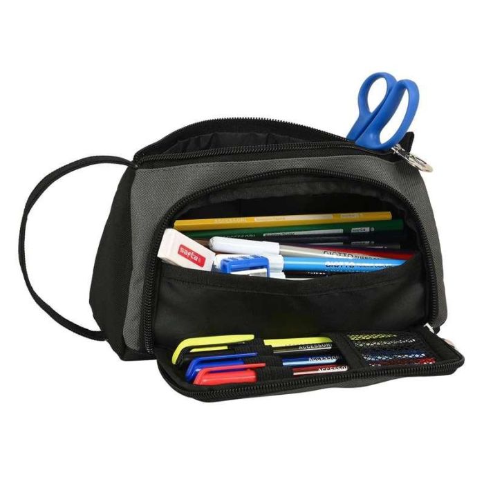 Estuche Escolar The Mandalorian Negro Gris 20 x 11 x 8.5 cm 4 Estuche Escolar The Mandalorian Negro Gris 20 x 11 x 8.5 cm 4