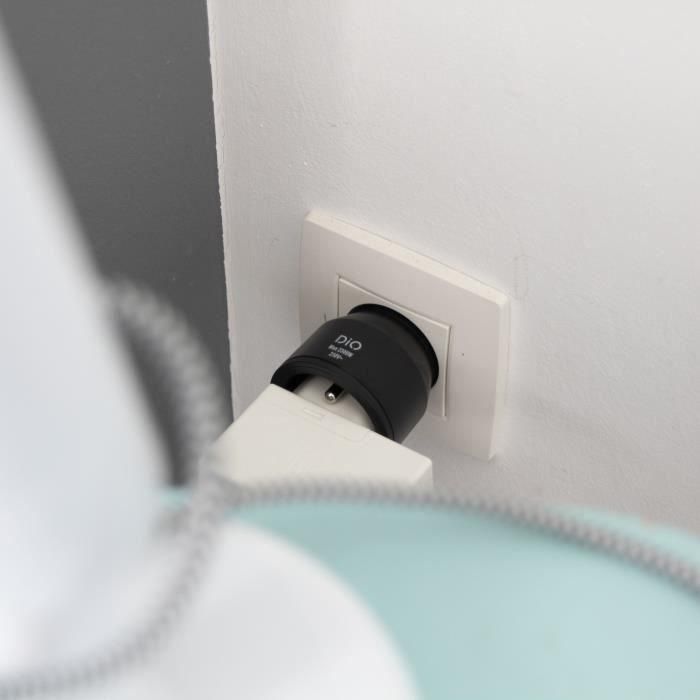 Kit de enchufes conectados - DiO CONNECTED HOME - 8 enchufes nano negros On/Off - 2 mandos a distancia de 3 canales - DiO 1.0 3 Kit de enchufes conectados - DiO CONNECTED HOME - 8 enchufes nano negros On/Off - 2 mandos a distancia de 3 canales - DiO 1.0 3