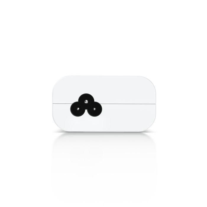 Ubiquiti 10G PoE++ Adapter (60W), 54V DC @ 1.12A, 106 x 63 x 34 mm (4.2 x 2.5 x 1.3") 3 Ubiquiti 10G PoE++ Adapter (60W), 54V DC @ 1.12A, 106 x 63 x 34 mm (4.2 x 2.5 x 1.3") 3