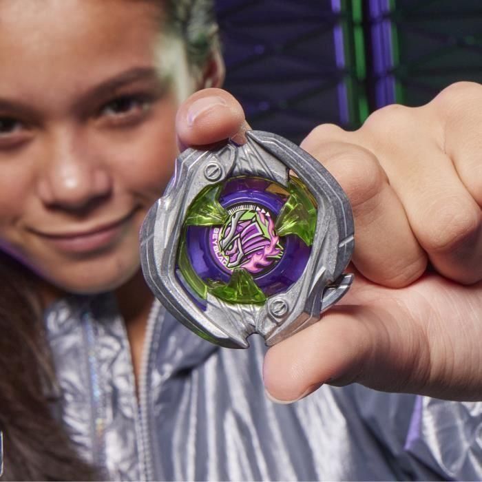 Hasbro G1862 Beyblade X Lanzador Premium Grip + Peonza Victory Grip Colección, Idiomas Español/Inglés +8 Años 2 Hasbro G1862 Beyblade X Lanzador Premium Grip + Peonza Victory Grip Colección, Idiomas Español/Inglés +8 Años 2