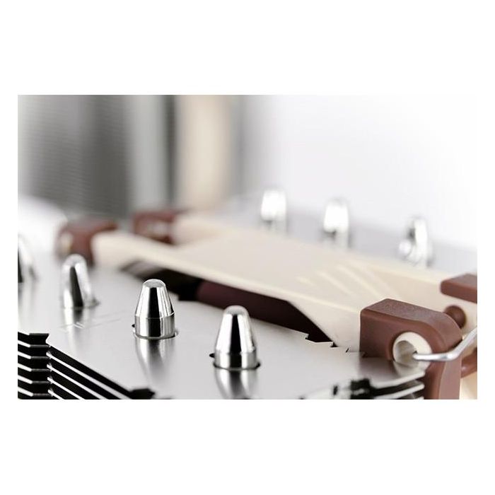 Noctua NH-D9L CPU Kühler, Enfriador para Procesador de alto rendimiento, 92mm, 2000 RPM 4 Noctua NH-D9L CPU Kühler, Enfriador para Procesador de alto rendimiento, 92mm, 2000 RPM 4